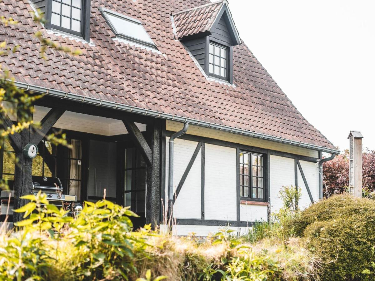 Unique Holiday Home At The Polders Of Kruibeke Bazel Exterior photo